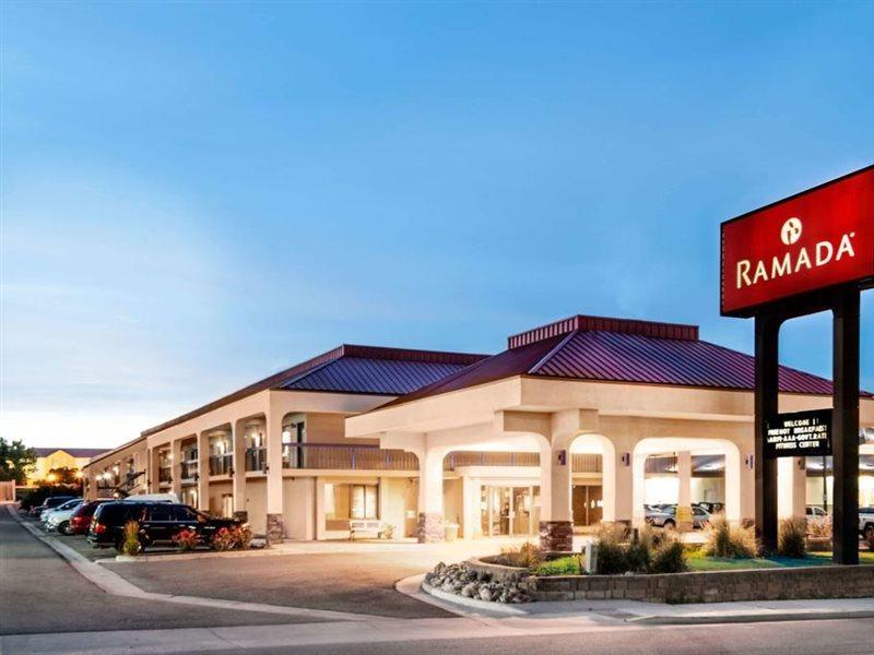 Travelodge By Wyndham Pueblo Buitenkant foto