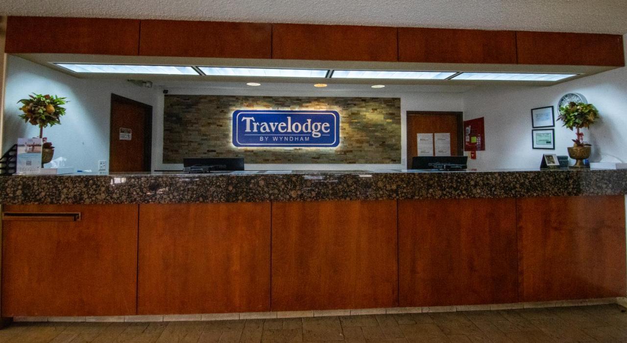 Travelodge By Wyndham Pueblo Buitenkant foto